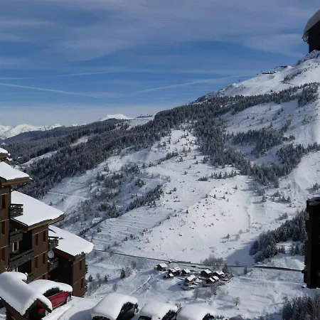 3* Pour 4 Pers. Avec Balcon, Skis Aux Pieds, Proche Commerces Et Remontees Mecaniques - Fr-1-182-193 Apartment